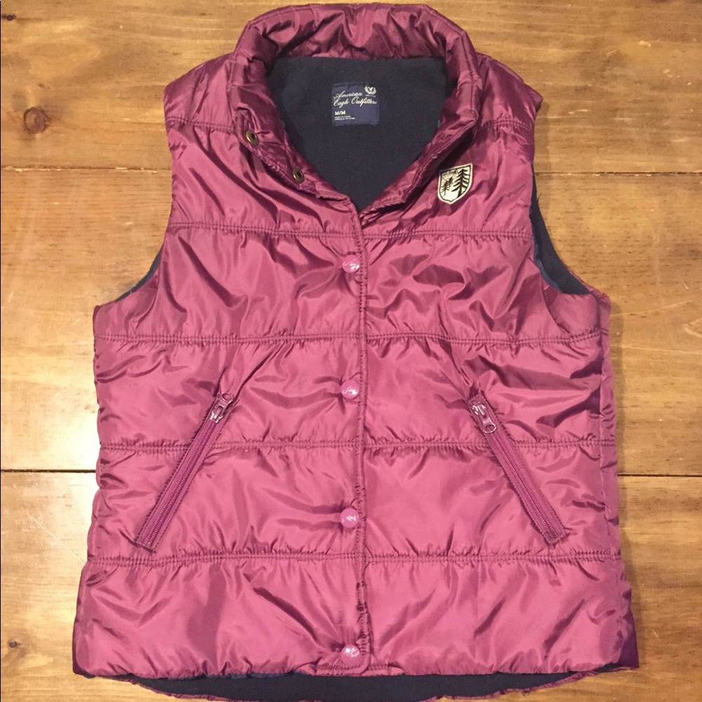 American Eagle Puffer Vest